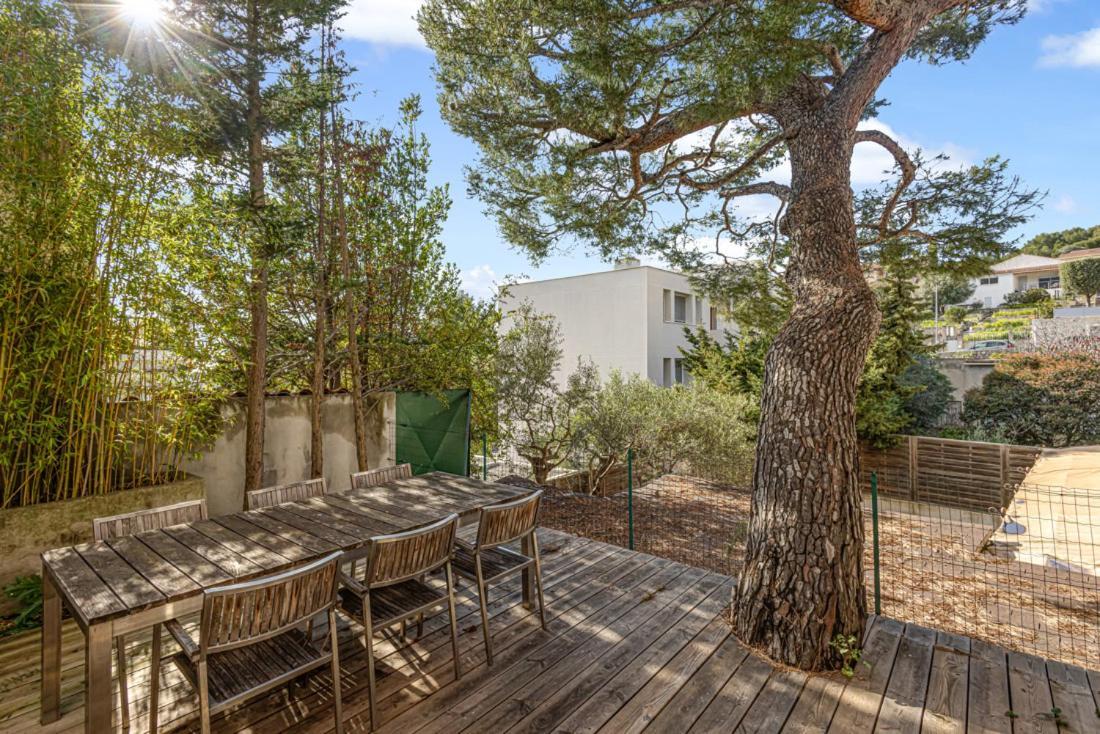 Cassis, Superbe Avec Terrasse Appartement Cassis